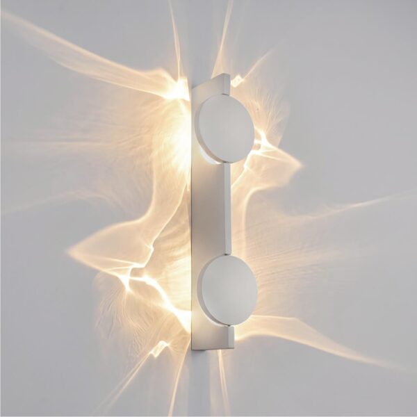 921de49626e0175eee7b6f164380edbb 10452/2W White sand Настенный светильник LOFT IT Flame