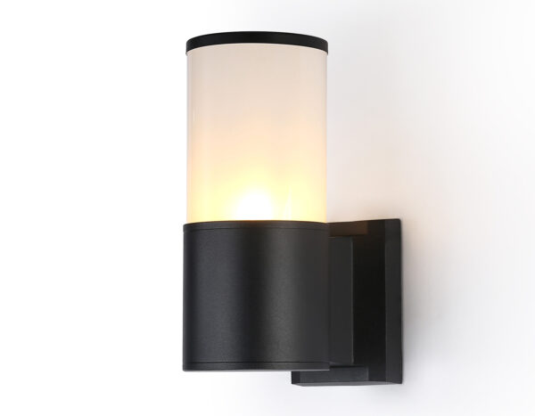 ST2451 ST2451 BK/FR черный/белый матовый IP54 E27 max 40W 210*90*155