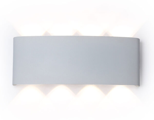ST4461 ST4461/8 WH белый IP65 LED 4200K 8W 210*80*46
