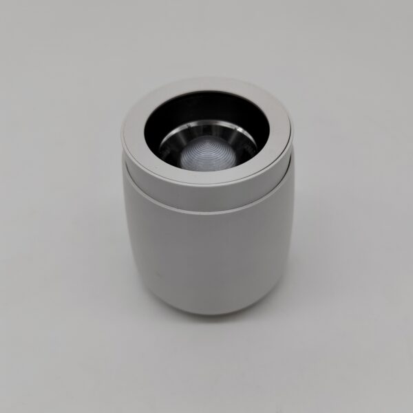 Светильник накладной iLEDEX Metrica 114-12W-D90-4K-ZOOM-WH Светильник накладной iLEDEX Metrica 114-12W-D90-4K-ZOOM-WH