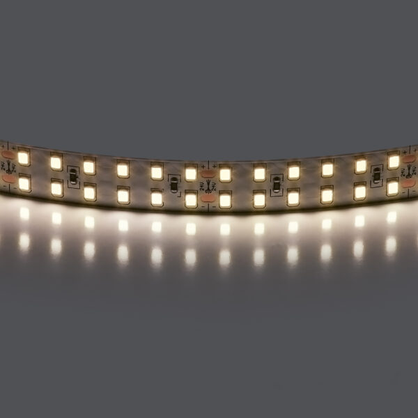 d4cdd3914b1311ee8145c81f66f678b0_ef993df653d211ef80c0c81f66f678af 421504 Лента LIGHTSTAR LED 24V 24W 240leds/M 2400LM/M 4000K IP20 1шт = 5м