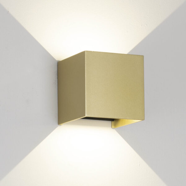 9223 9223 Настенный уличный светильник DAVOS