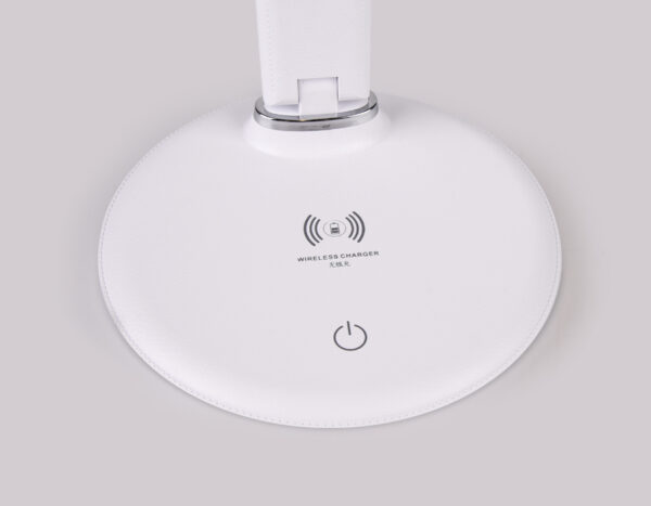 DE520_bonus DE520 WH белый LED 3000-6400K 8W