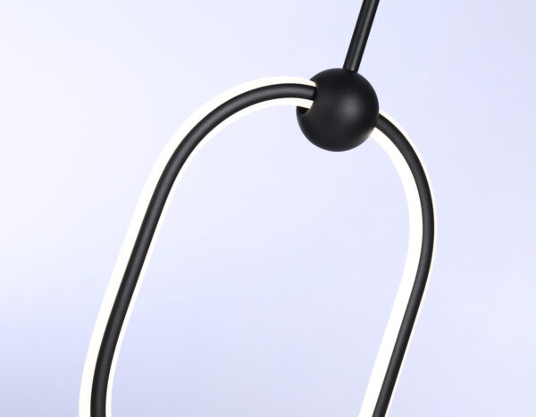 FL10577_macro1 FL10577 BK черный 3000K/4200K/6400K 56W 230*16*1000 (ПДУ ИК)