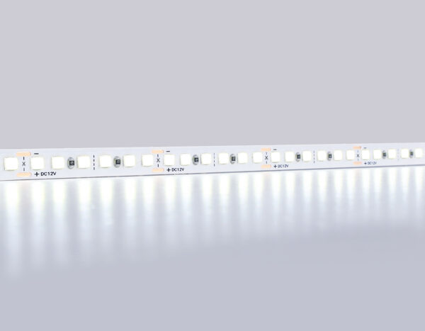 GS1303_mode0-2 GS1303 2835 180Led/ 14.4W m/ 12V IP20 6500K/ 5000*8*1.2mm (2 конт.)