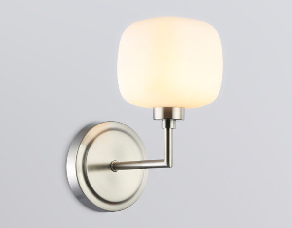 LH53007_mode1 LH53007 SN/FR сатин никель/белый матовый G9 max 40W 195*120*230