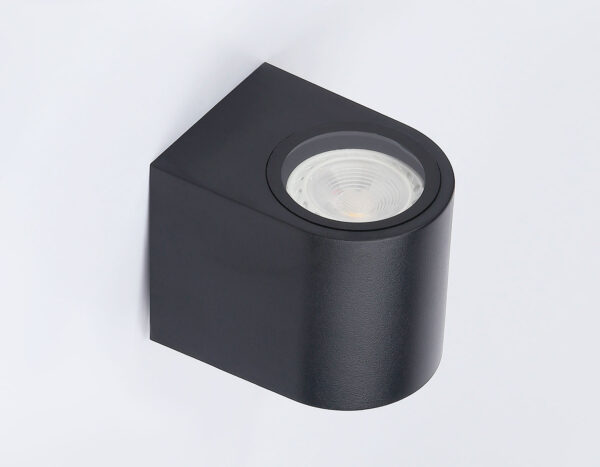 ST3722_mode1-2 ST3722 BK черный IP65 GU10 max 35W 80*72*95