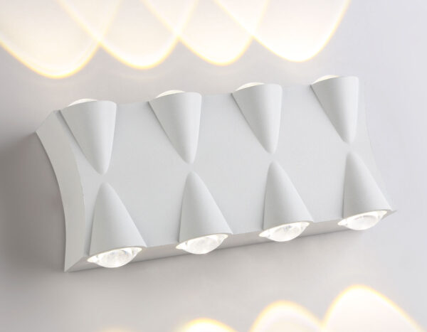 ST4490_macro ST4490/8 WH белый LED 4200K 8W IP54 190*80*45