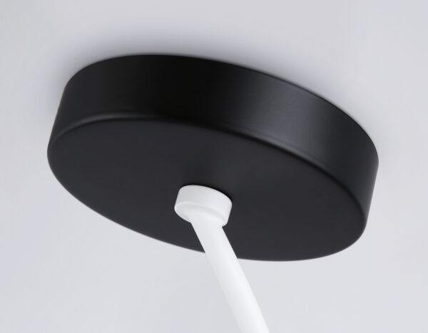 TR2542_macro1-3 TR2542/4 WH/BK белый/черный E27/4 max 60W 700*450*450