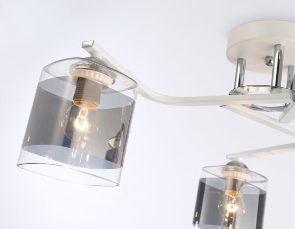 TR303217_macro1-2 TR303217/3 WH/CH/SM белый/хром/дымчатый E27*3 max 60W D540*250